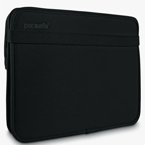 Pacsafe RFID Tablet Sleeve