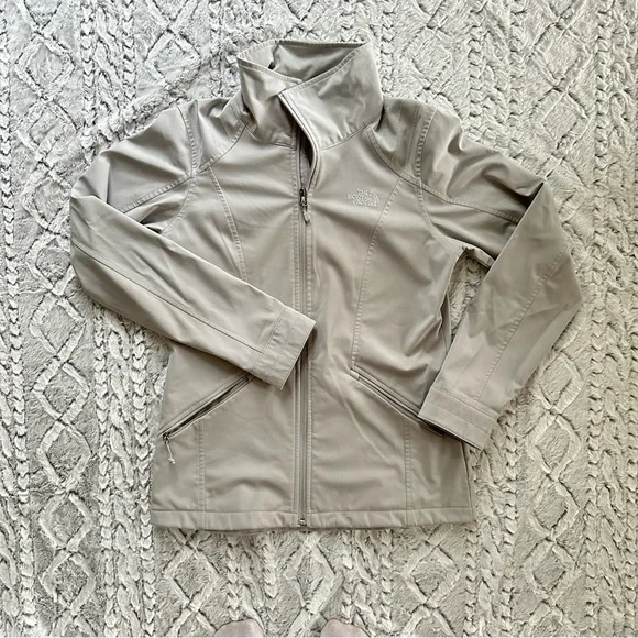 The North Face Women's Parkslope Jacket, High Rise Grey - CP5C size medium