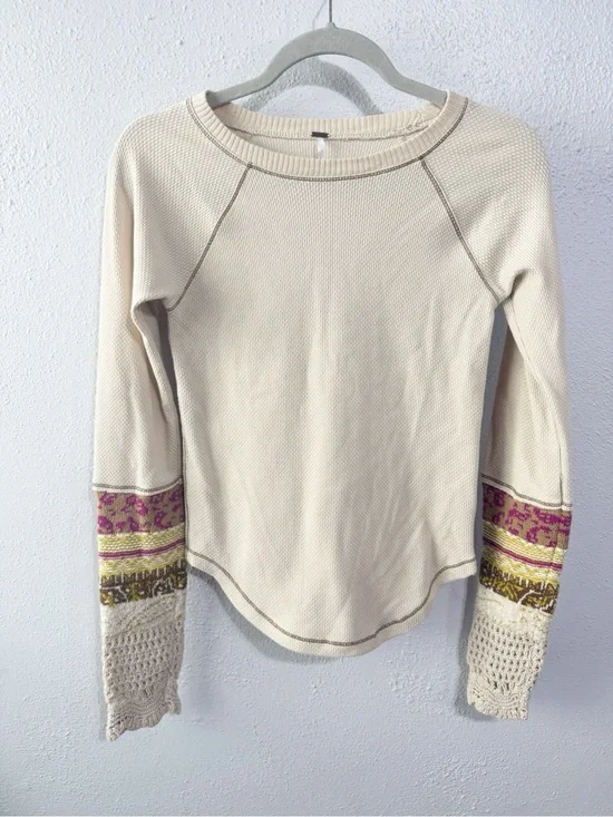 Free People in the mix Henley Cream Long Sleeve Thermal Top Med crochet boho