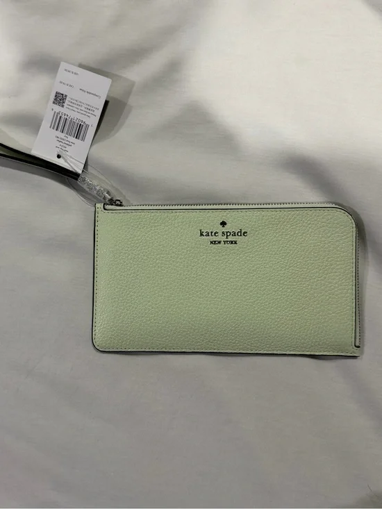 NWT- Kate Spade Wristlet