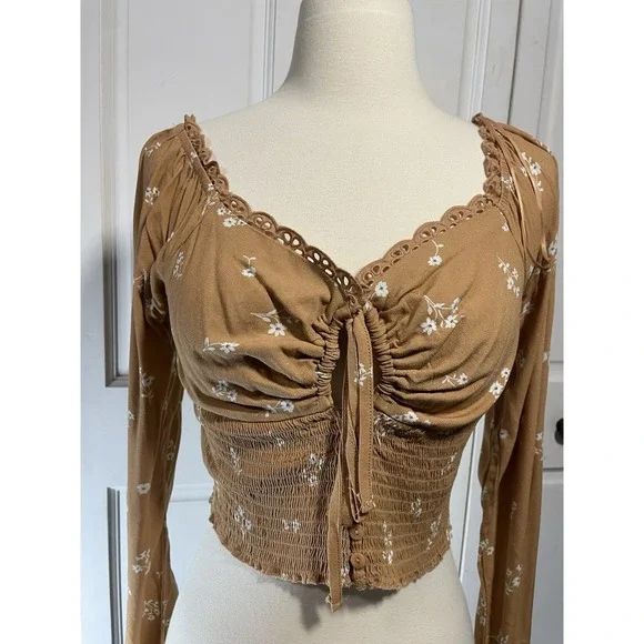 LA Hearts Brown Floral Smocked Ruched Crop Top Long Sleeve‎ Button Front Size S