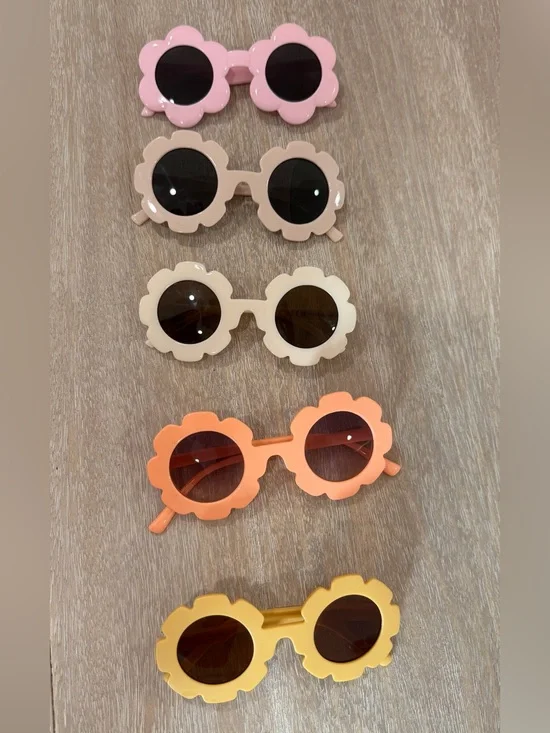 5-Pack Flower-Shaped Sunglasses