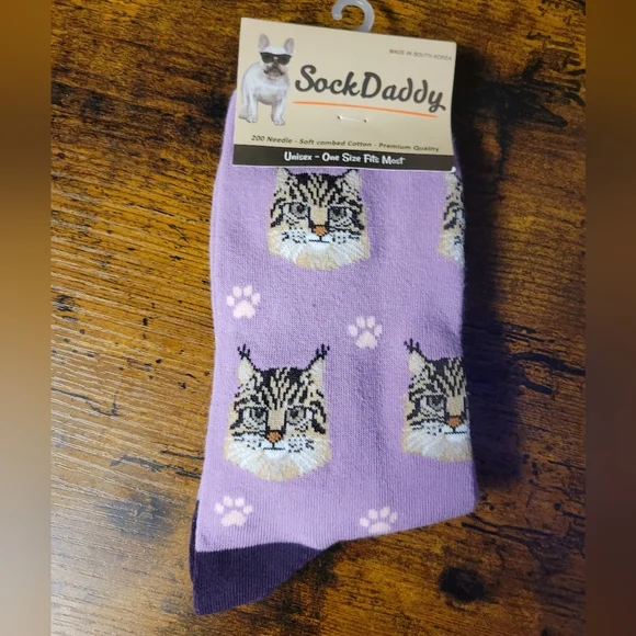 Sock daddy tabby cat socks one size, unisex-purple/tan