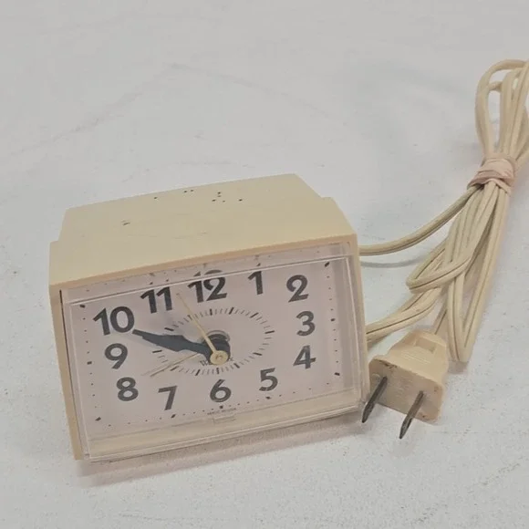 Westclox Dialite Electric‎ Vtg Alarm Clock 1970's Model 22090-22540 Made in USA