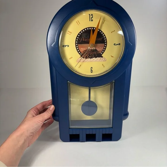 Vtg Paramount Pictures Wall Clock 1994 Blue Yellow‎ Plastic Works