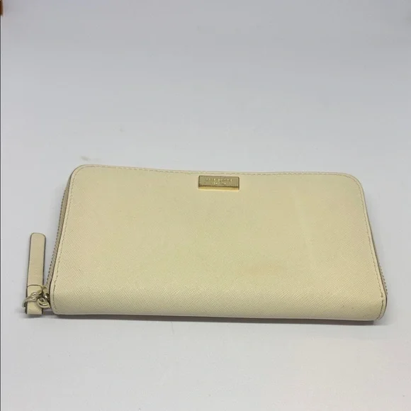 Kate Spade Newbury Lane Neda Zip Around Wallet in durable cross-hatched leather
