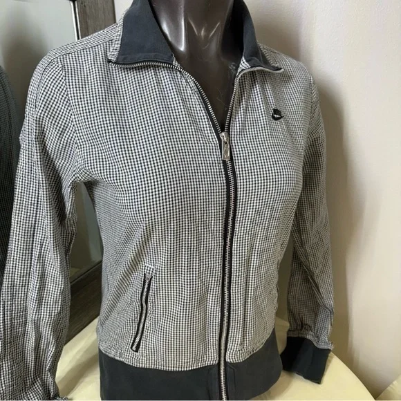 Vintage 90’s Nike Black and White Bomber Jacket with Stand-Up Collar