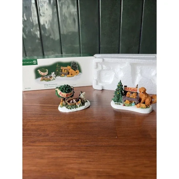 Department 56 Village #52948 Dog & Puppies Cats & Kittens 2 Piece Accessories