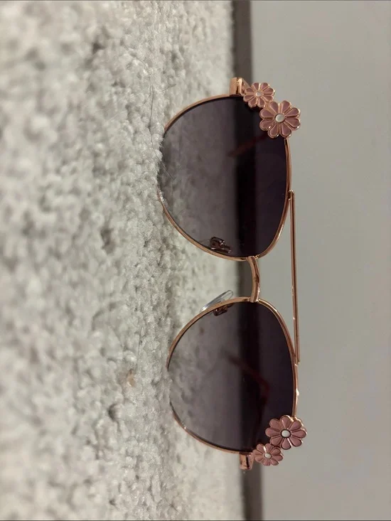 Kids pink floral sunglasses