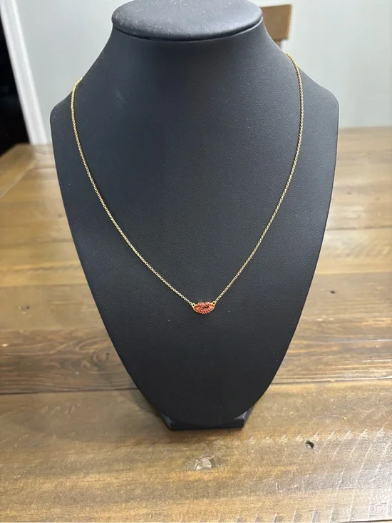 Kate Spade “Hit the Town” Lips Necklace