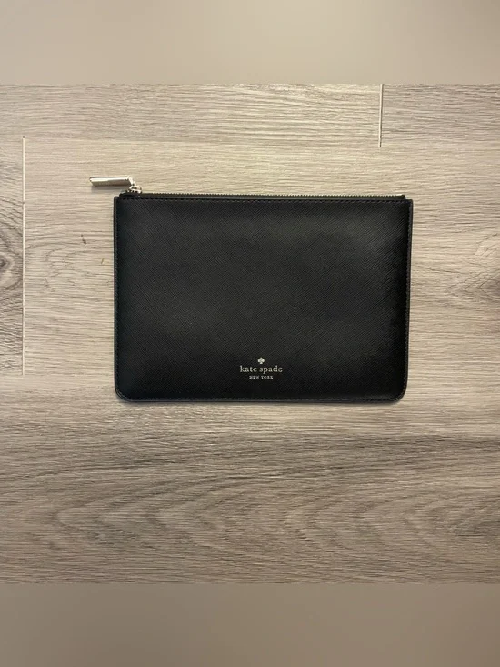 ❤️Kate Spade Pouch