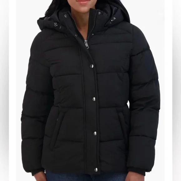 Sebby Black Water Resistant Puffer Jacket (size M)