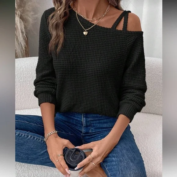 Women's Waffle Knit Black Top