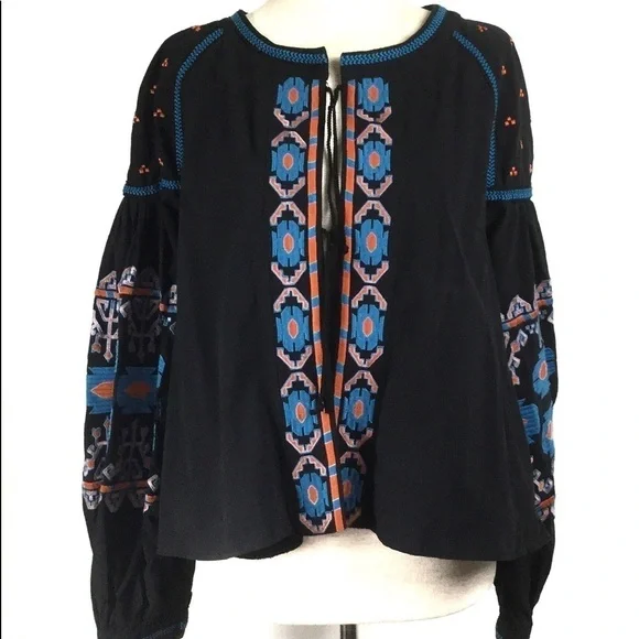 Puff‎ sleeve embroidered boho tie front jacket top