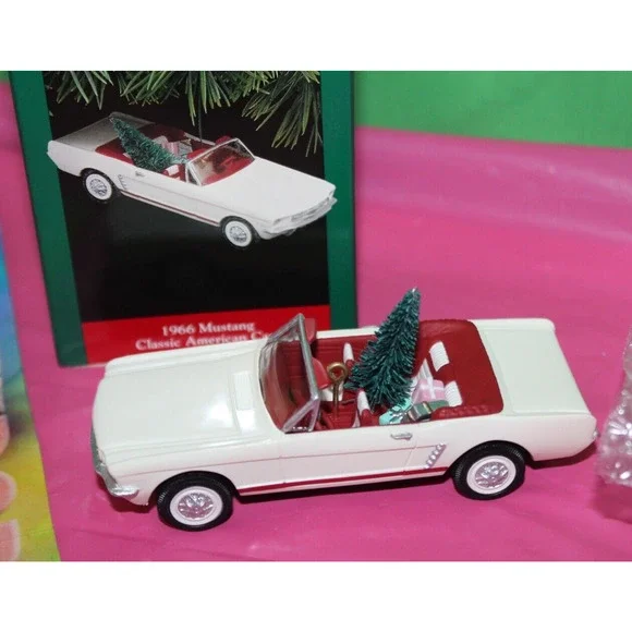 Hallmark Keepsake 1966 Mustang Classic American Cars Series 2 1992 Ornament