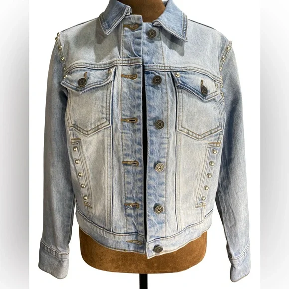 Hidden Los Angeles Pearl Stud Denim Jacket‎ | Light Wash | XS