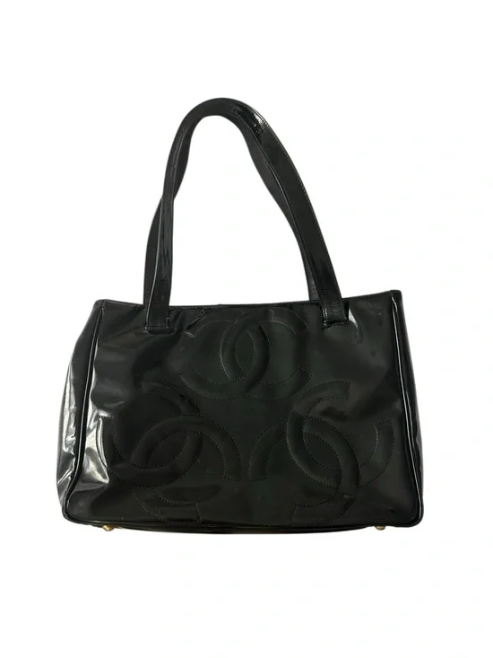 CHANEL Black Patent Leather Quilted Shoulder Bag with CC Motif