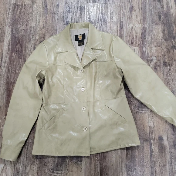 Vintage 77 Brand Cream Patent Vinyl Jacket 1970s Retro Shiny Faux Leather Size M