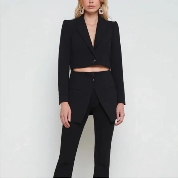NWT L'AGENCE Elegant Black Blazer