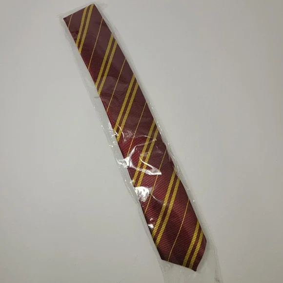 New In Package. Kids Harry Potter Like Tie.‎ Burgundy And Yellow. Cosplay.