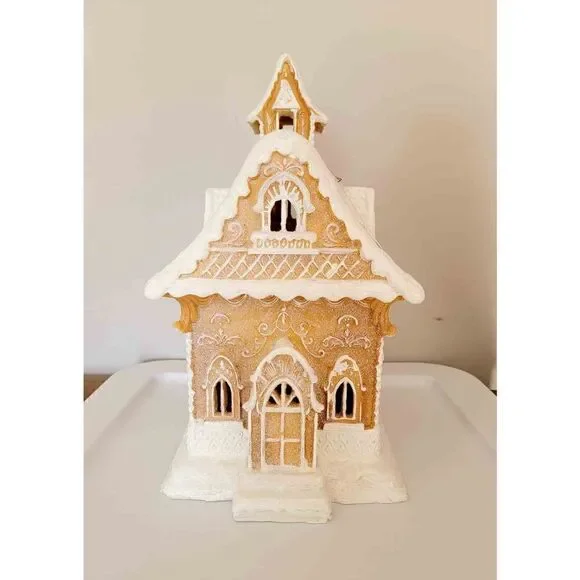 Christmas Gingerbread House 13