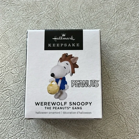 Hallmark werewolf snoopy mini ornament brand new