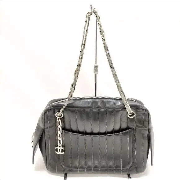 Chanel Vtg Black Vertical Quilted Leather Mademoiselle Ligne Camera Shoulder Bag