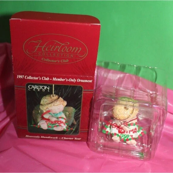 Carlton Heirloom Collector's Club 1997 Member's Only Ornament Heavenly Handiwork