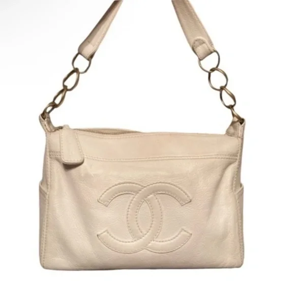 Chanel timeless CC white caviar leather hobo bag purse authentic