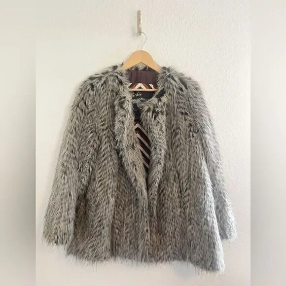 Marc by Marc Jacobs Rickie Raccoon Womens Small Faux Fur Coat‎ Button Up $698