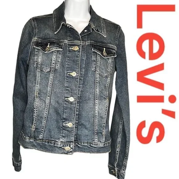 Denizen from Levi's Women's Button Up Denim Jean Trucker Jacket Blue Size Medium