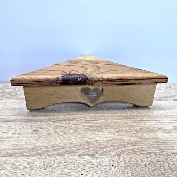 Vintage Wood Heart Cutout Corner Wall Shelf Country Cottagecore 14