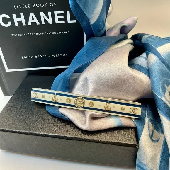 Chanel White and Gold Hair Barrette
