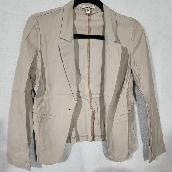NWOT Papaya Open Front Stetchy Fitted Blazer Size Lg Juniors Beige Button Career