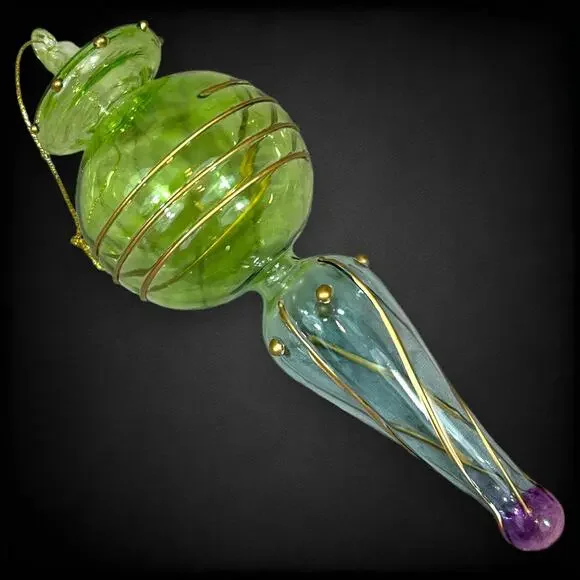 Christmas Art Glass Handblown Ornament Pastel Finial 6.25 x 2.25 x 2.25