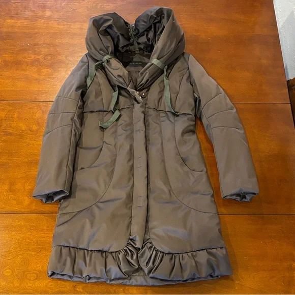 Elie Tahari Dark Brown Hooded Coat