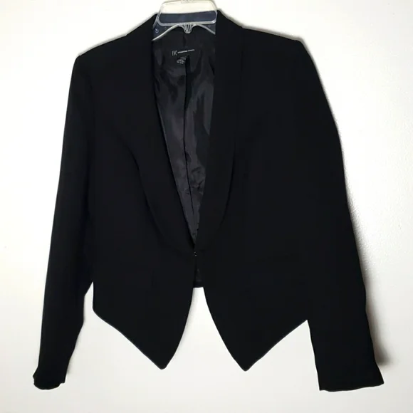 Inc international concepts cropped black blazer, suit jacket. Women's medium