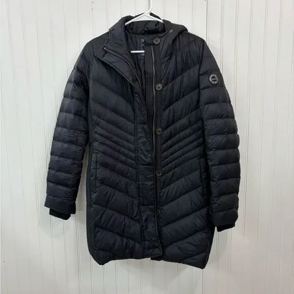 Abercrombie & Fitch Black down insulted water/wind resistant puffer parka Jacket