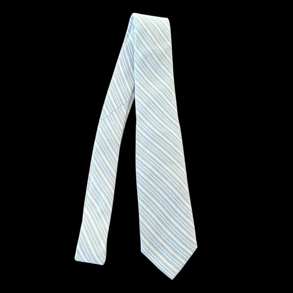 Vineyard Vines Boys 100% Silk Blue‎ Stripe Necktie Tie Wedding Church Banquet