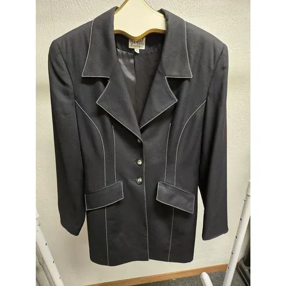 Script Women's Black Tailored Blazer Jacket