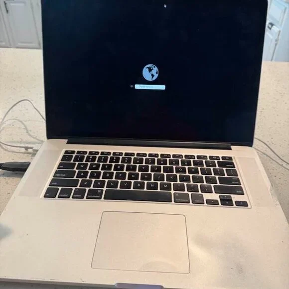 MacBook Pro A1398 *Motherboard and Trackpad Broken - Not Working*