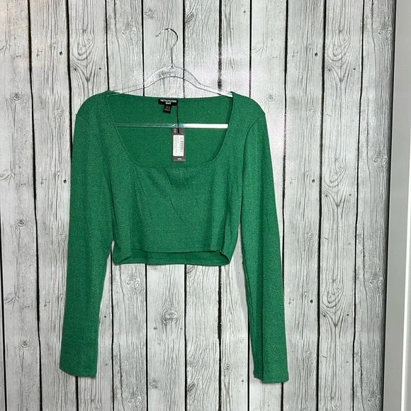PrettyLittleThing Shape Green Khaki Rib Marl scoop neck long sleeve crop top 14
