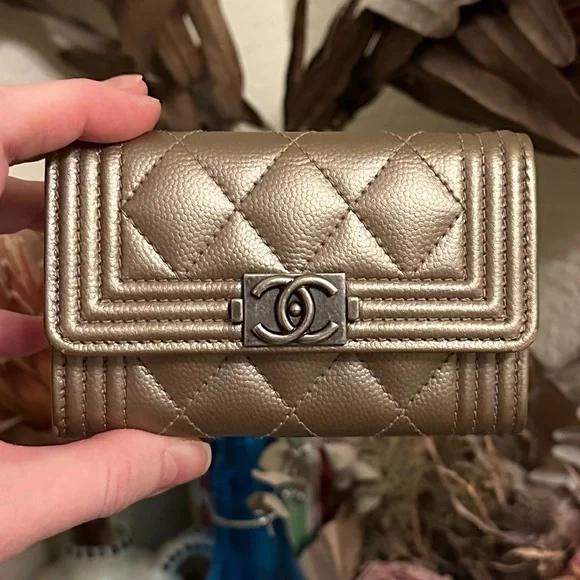 Authentic CHANEL Caviar Quilted Boy Flap Card holder Taupe Lambskin