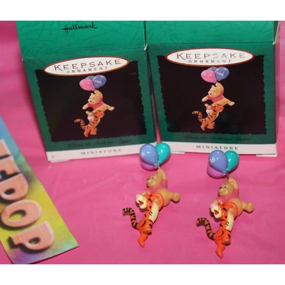 Hallmark Keepsake Miniature 2 Winnie The Pooh And Tigger 1996 Holiday Ornament