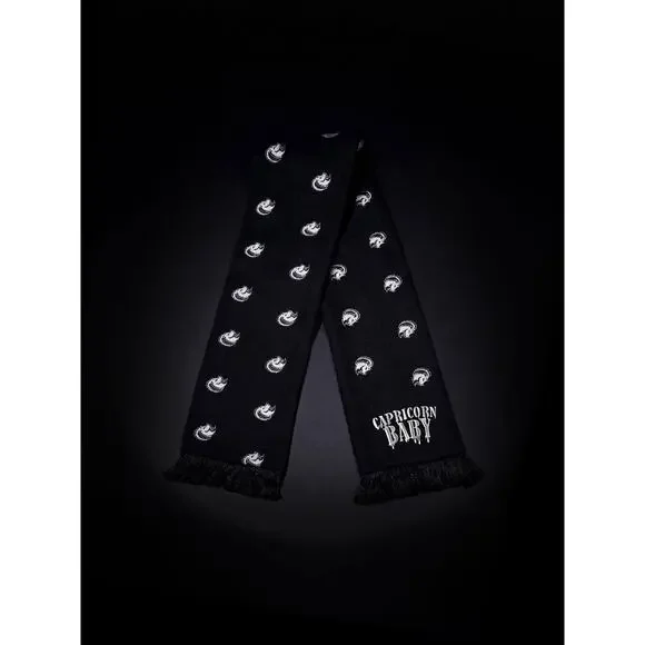 Onyx Icon Scarf – Silver