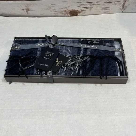 NWT Linea Emmeti Scarf Navy Blue Plaid 100% Merino Wool 12