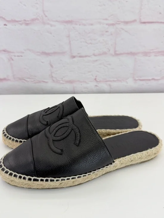 Chanel Goatskin CC Espadrille Mules 39 Black