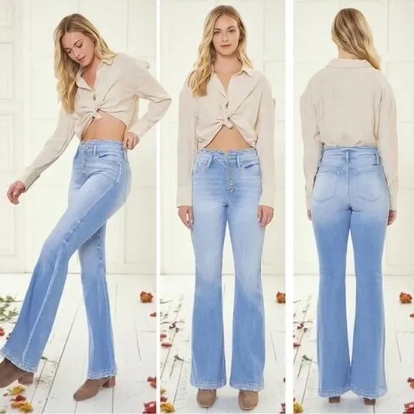 Kancan High Rise Curvy Fit Flare Light Wash Jeans NWT – NWT