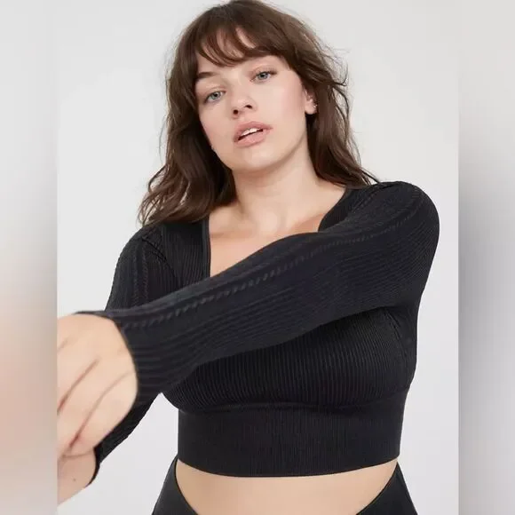 NWT OFFLINE By Aerie Seamless Cable Square Neck T-Shirt Size M