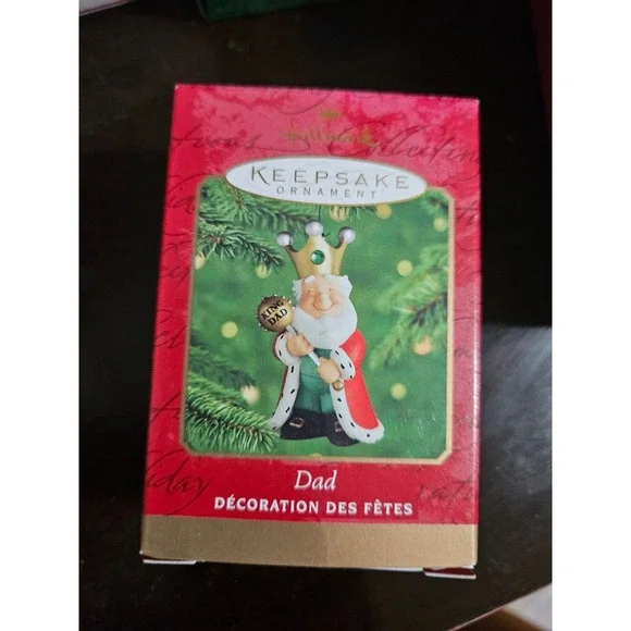 Christmas Hallmark Keepsake Ornament 2000 Best KING DAD Crown Robe Scepter